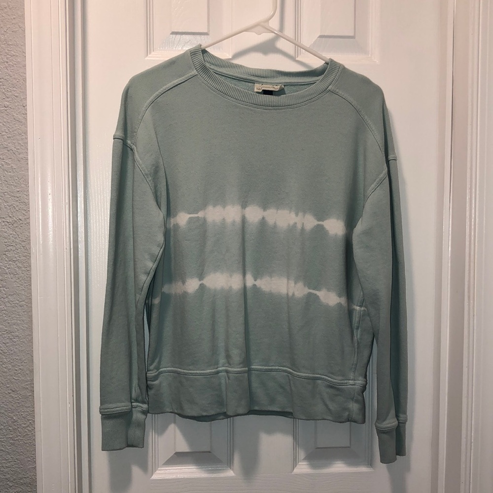 Universal Threads Crew Neck Sweatshirt